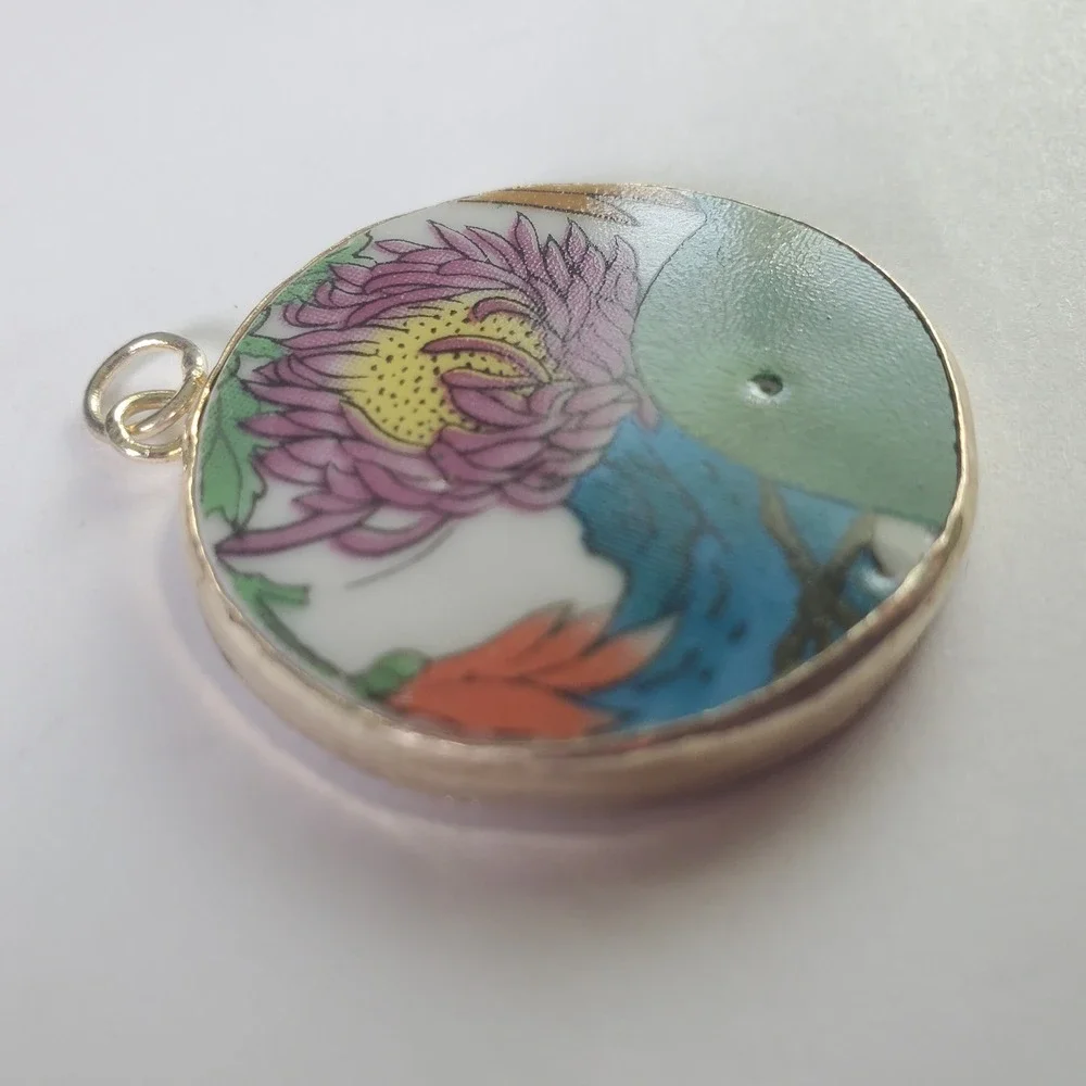 N/A handcrafted circular